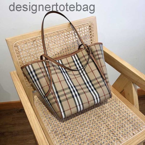 

burbrery 2023 new striped tote bag with horse plaid double sided shopping bag printed one shoulder crossbody plaid bag
