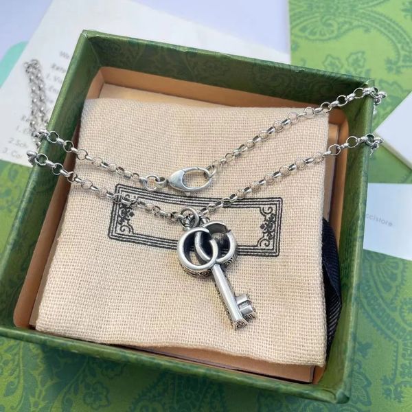 

luxury designer necklaces classic key pendant jewelry retro carving keys necklacess couples party holiday gift good, Silver