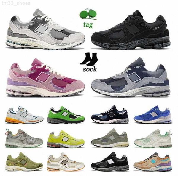

2002r b2002r athletic mens women luxury casual shoes triple s black white protection pack pink rain cloud phantom sea salt sail designer bow