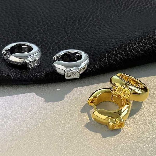 

charm designer brass 14k gold style ear buckle temperament light luxury earring jewelry female vw5r, Golden