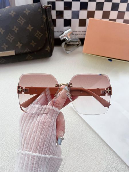 

2023 polarized sunglasses women sunglasses hd nylon sheet retro style classic fashion leisure travel sunglasses, White;black