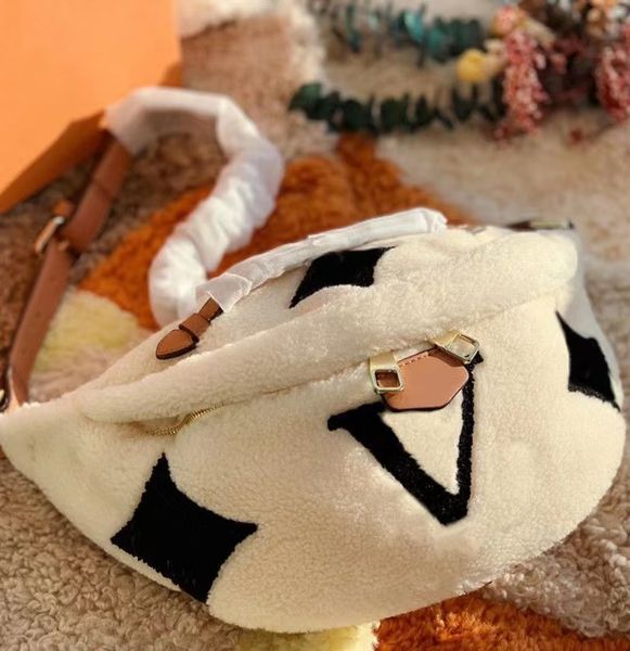 

winter teddy waist bag designer bum bag for womens men fashion lambswool sherpa crossbody shoulder bags fluffy bumbag luxury purses