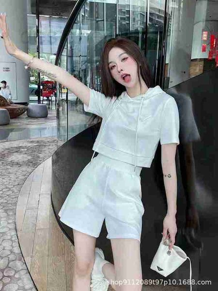

women's two piece pants designer early spring 2023 new elastic high waist shorts chest triangle decorative hooded short casual sports s, White