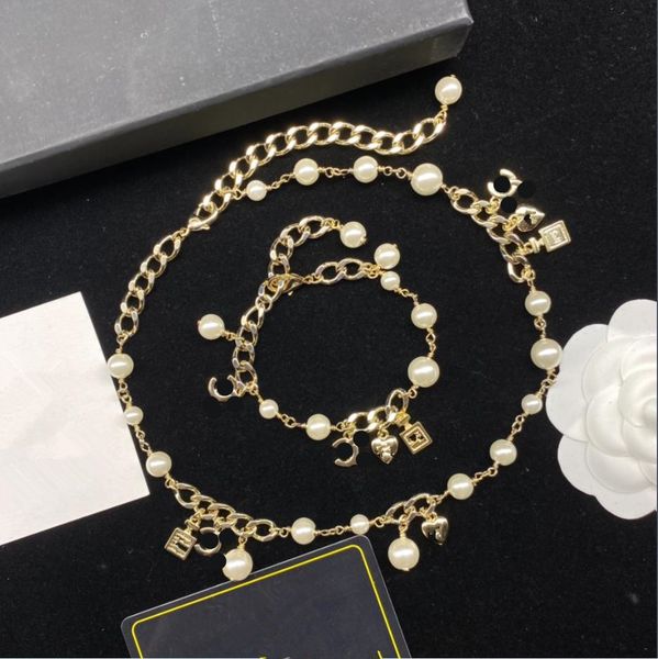 

pendant necklaces luxury jewelry fashionable new pearl love perfume bottle fashionable temperament set necklace bracelet, Silver