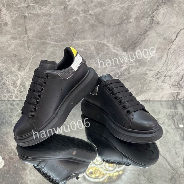 

mens womens designer shoes womens sneakers white black shoes designer trainers quality for womens men