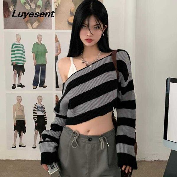 

female casual outdoor knit pullover crop sweater y2k girl gray black stripe loose long sleeve sweaters off shoulder short jumper p230331