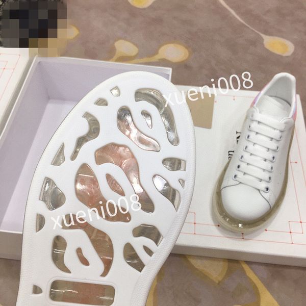 

2023new wnew omens brand designers shoes outdoor mens high skateboard shoes men women shoes outdoor running shoes mens sports sneakers, Red;white