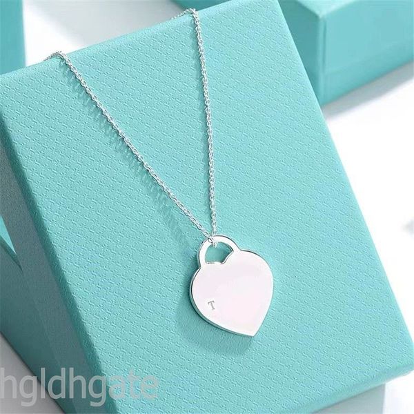 

lustrous luxury necklace red blue enamel chains hip hop fashion colorful heart shape pendant delicate letter festival gift key plated silver