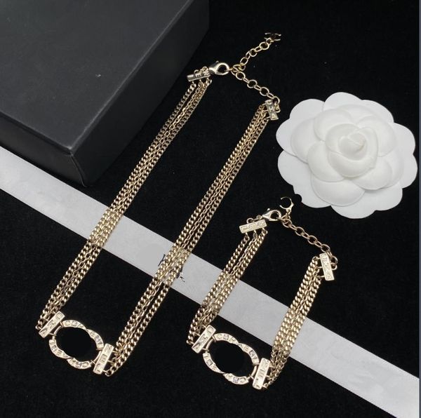 

pendant necklaces luxury jewelry fashion new set necklace bracelet, Silver