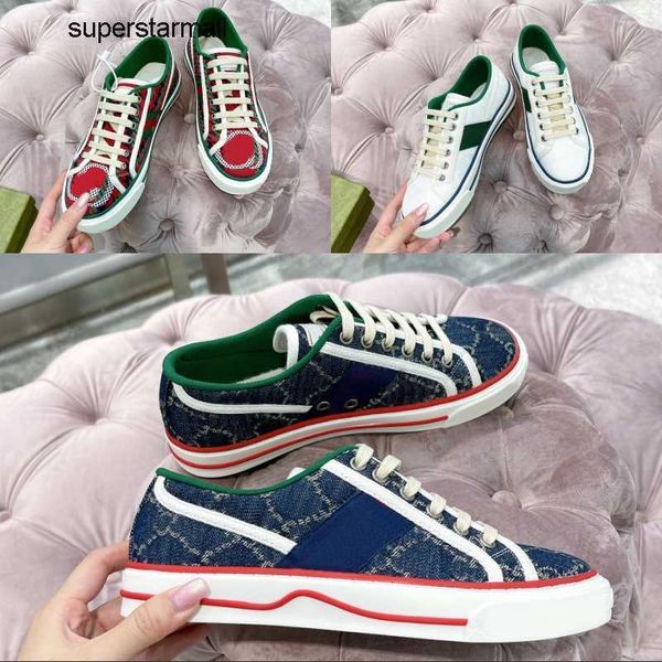 

designer luxury fashion women casual shoes platform sneak mens tainers outdoor fashion 3d cartoon printing men women chaussures mc 35-44 qua, Black