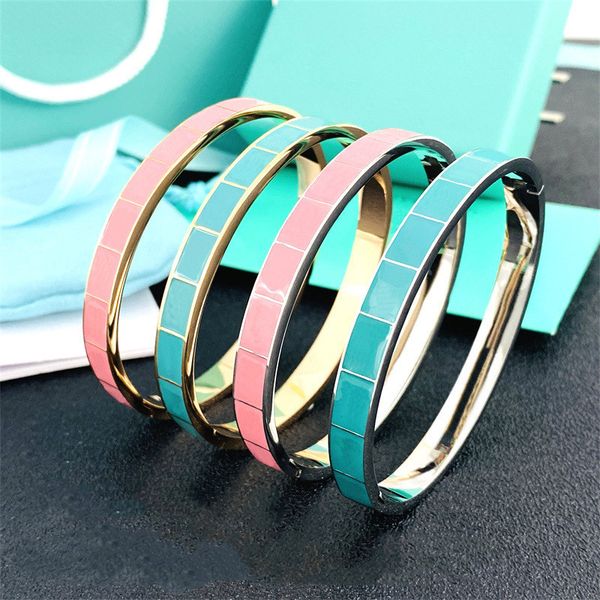 

fashion designer bangle gold plated bracelet solid silver jewelry cuff t bracelet titanium steel for womens party gift personalised 316l sta, Black