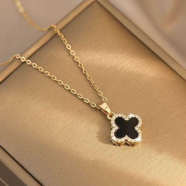 

van clover necklace designer four leaf clover pendant new four leaf grass feminine luxury ins cool wind mesh red double sided collar chain, Silver