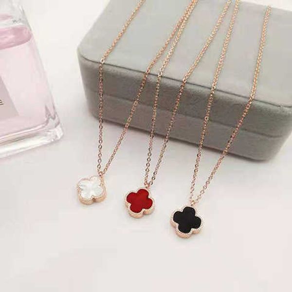 

van clover necklace designer clover pendant necklace titanium steel reversible colorful hundred fashionable temperament ladies gifts, Silver