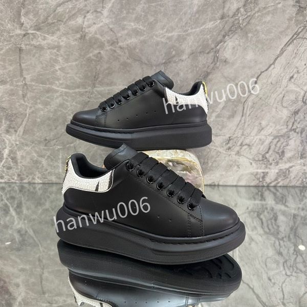 

new mens womens designer shoes womens sneakers white black shoes designer trainers quality for womens men