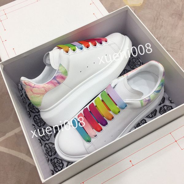 

2023womens designer casual shoes platform mens trainers for men airforce one women black white pistachio frost big size sports sneakers, Red;white