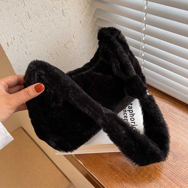 

autumn and winter women shoulder bags female new fashion handbags square warm plush bags solid color bags 230308