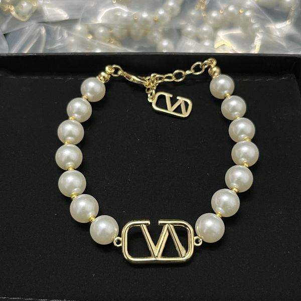 

designer charm bracelet letter v logo jewelry luxury women fashion jewelry pearl metal valentinoity day gift ohrringe hfh, Golden;silver