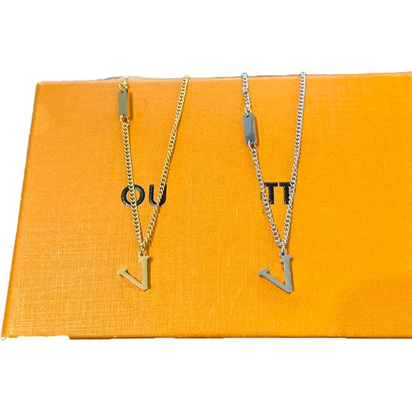 

designer brand pendant necklace for women gold silver fashion style necklaces popular classic brand selected gift luxury quality gifts famil