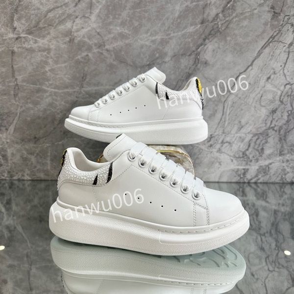 

new brand mens womens designer shoes womens sneakers white black shoes designer trainers quality for womens men