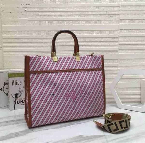 

luxury designer new women's handbag messenger old flower portable tote