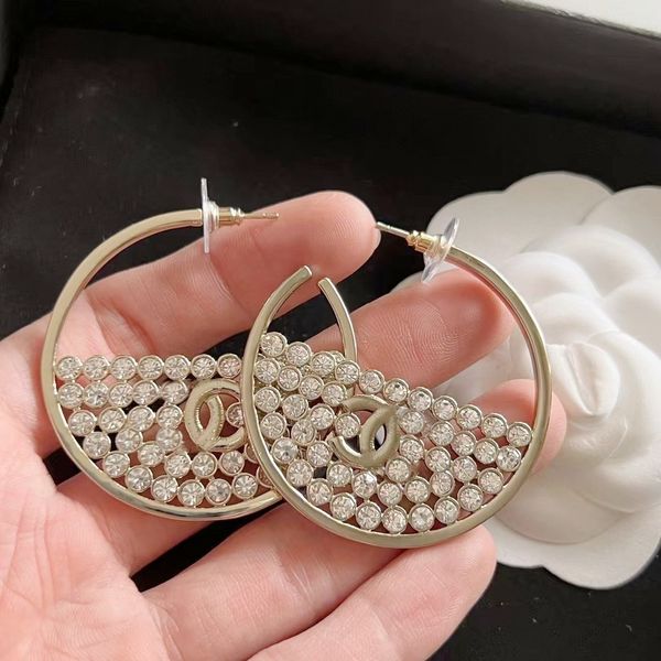 

charm round cake stylish high-grade diamond pendant earrings, Golden