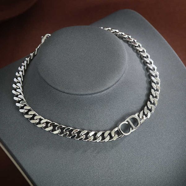 

d female 2022 new windy family red cd letter necklace, Silver