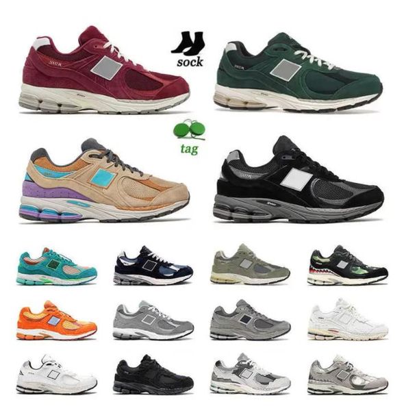

designer nb 2002r luxury running shoes white triple s black white incense cool grey protection pack phantom sea salt mens women sneakers