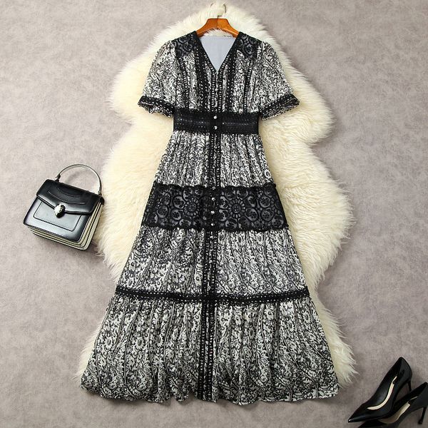 

casual dresses european and american women's clothes 2023 spring new short-sleeved v-neck spliced lace print fashion pleated dress, Black;gray