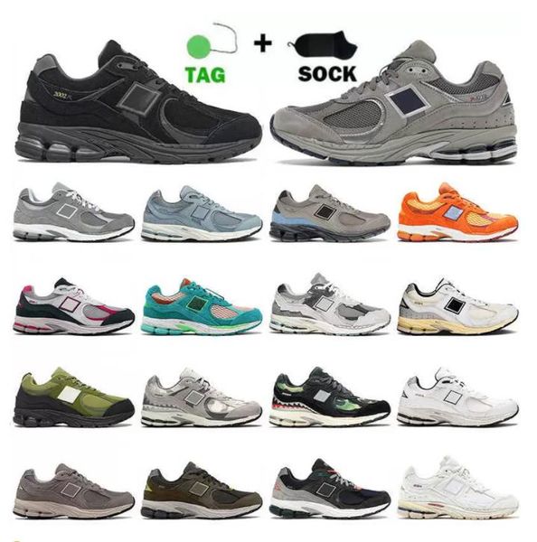 

sandals with box designer nb 2002r running shoes b2002r bowling og women mens sneakers suede protection pack rain cloud phantom sea salt oli, Black