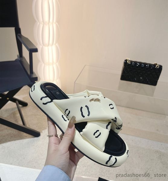 

2023 summer luxury designer sandal cross woman slipper channel fashion brands open toe soft sole flats slides casaul outdoor beach sandalias, Black