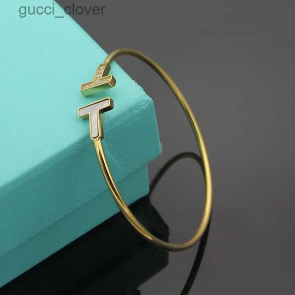 

bangle designer bracelets womens t letter smooth surface bracelet designer jewelry mens smile ring gold/silvery/rose gold full brand as wedd, Black