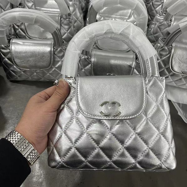 

handle ccity vintage womens tote bag metallic silver black lambskin purse with gold metal hardware matelasse chain crossbody shoulder design