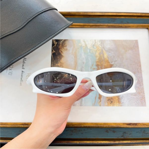 

r luxury sunglasses for women and men eyeglasses outdoor shades big square frame fashion classic lady sun glasses mirrors quality1983, White;black