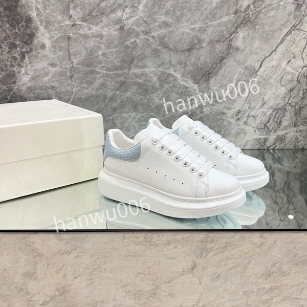 

2023new designer running shoes for men womens triple black white mint laser ball midnight grape atlanta sports sneakers trainers