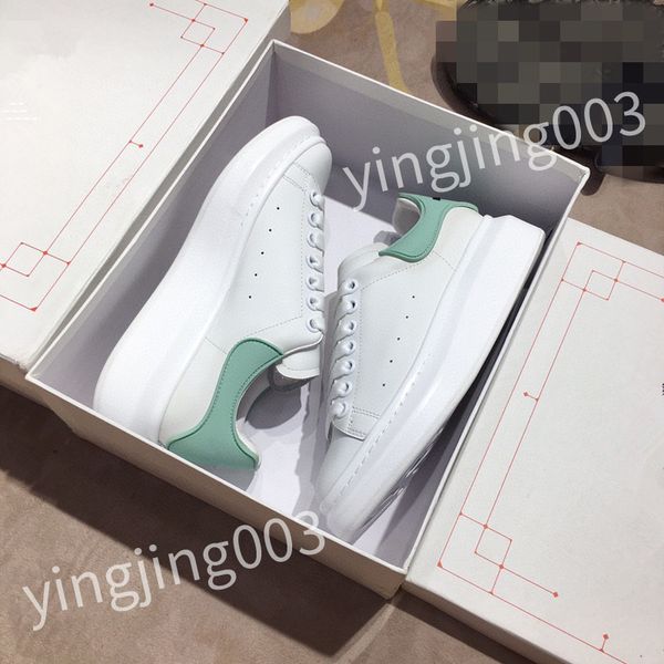 

2023 new hiking footwear designer sneakers women men sports shoes stylish channel woman hl210208, Black