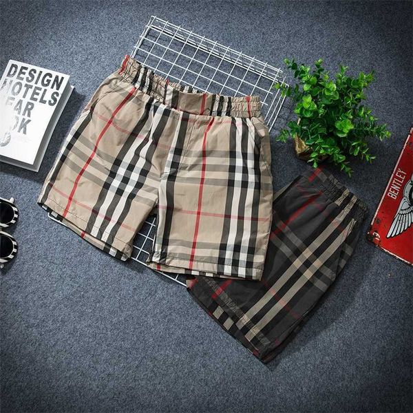 

2023 summer new men's plaid casual shorts large straight, White;black