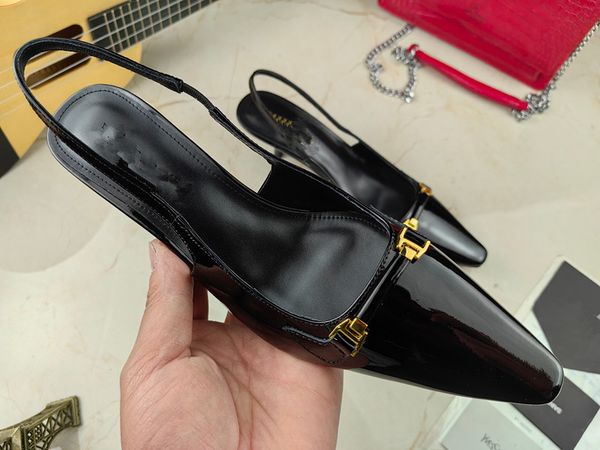 

2023 designers women slippers wool slide winter fur fluffy furry letters sandals warm comfortable slides fuzzy girl flip flop slipper with b, Black