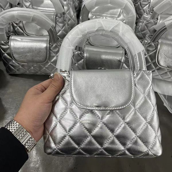 

womens vintage designer handle tote bag lambskin classic mini black diamond lattice silver/gold metal hardware matelasse chain crossbody sho