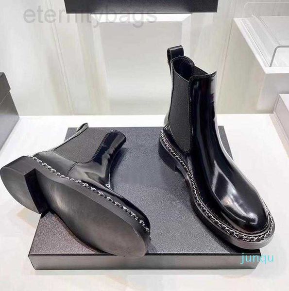 

metal chain women's decorated ankle boots winter fashion leather smooth shiny r luxury flat chelsea rider motorcycle boots size 3 ccity, Black