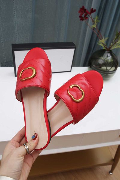 

2023 designer beach shoes classic sandals leather fashion shoes women's ggity slippers beach flat flip-flops k56