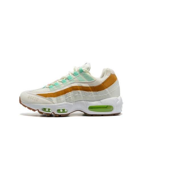 

2023 men casual shoes classic triple black white navy blue neon soft sole solar red grey sneakers grape designer trainers