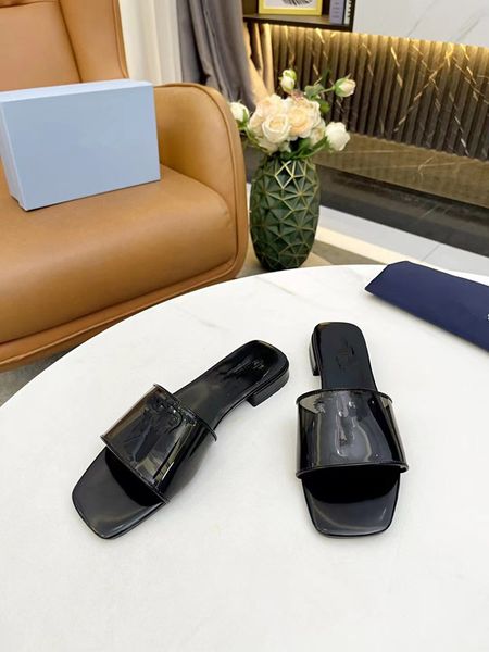 

2023 fashion slide sandals slippers for men women with original box designer beach flip flops slipper 0218, Black