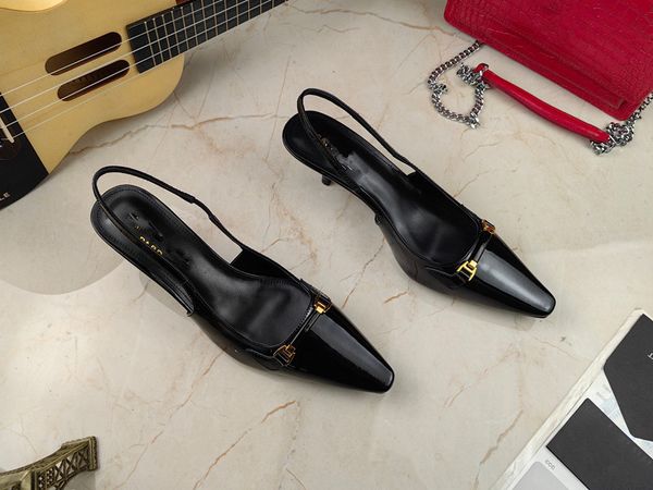 

2023 slipper slides for women fashion classic black sandals heatshoes platform gear bottoms beach lightweight slippers resorts platform 0218