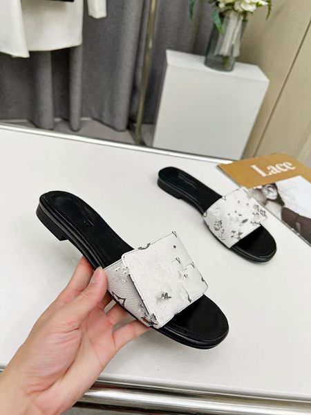 

beach slippers fashion thick bottom designer women shoes cartoon alphabet lady platform leather heels letter slides high heel sandals large, Black