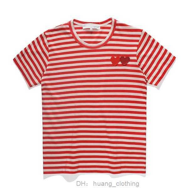 

men's t-shirts play fashion mens cdg t shirt designer red heart casual women commes des s badge quanlity tshirts cotton embroidery shor, White;black
