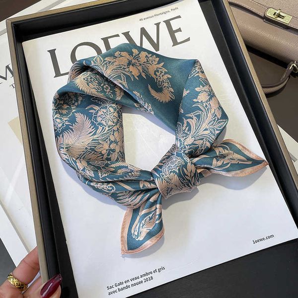 

sarongs % silk 2023 autumn small square towel korean style scarves female new dustproof kerchief luxury brand leopard print shawls p230323, Blue;gray