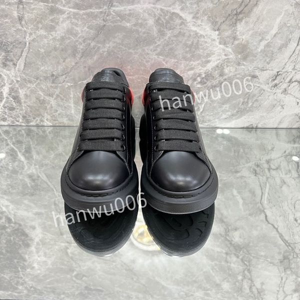 

2023new designer running shoes for men womens triple black white mint laser ball midnight navy grape atlanta sports sneakers trainers