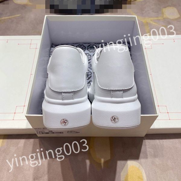 

2023 new designer men women boots sneaker fashion casual shoes leather shoe walking mens sports trainers hl210206, Black