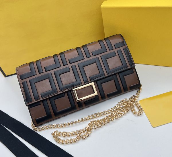 

designer womens shoulder bag luxury chain handbags embossed letter leather bags ladies mini makeup clutch italy roma fashion cute envelope p