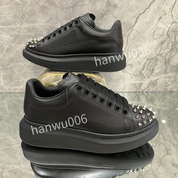 

2023new mens designer running shoes for plus men womens triple black white mint foam laser blue tennis ball midnight navy grape atlanta spor